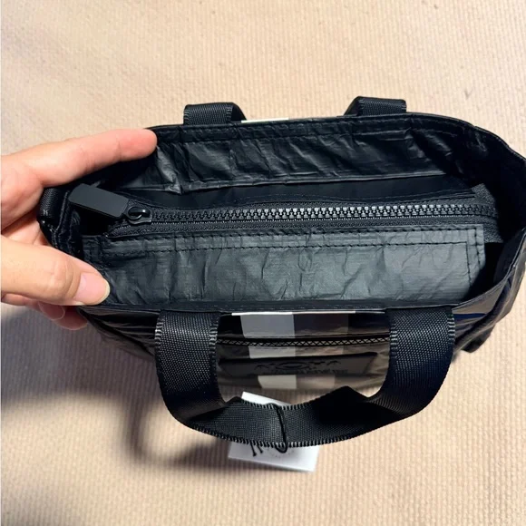 NWT ALOHA Collection Black and Brown Le Voyager Crossbody Bag - Picture 5 of 7